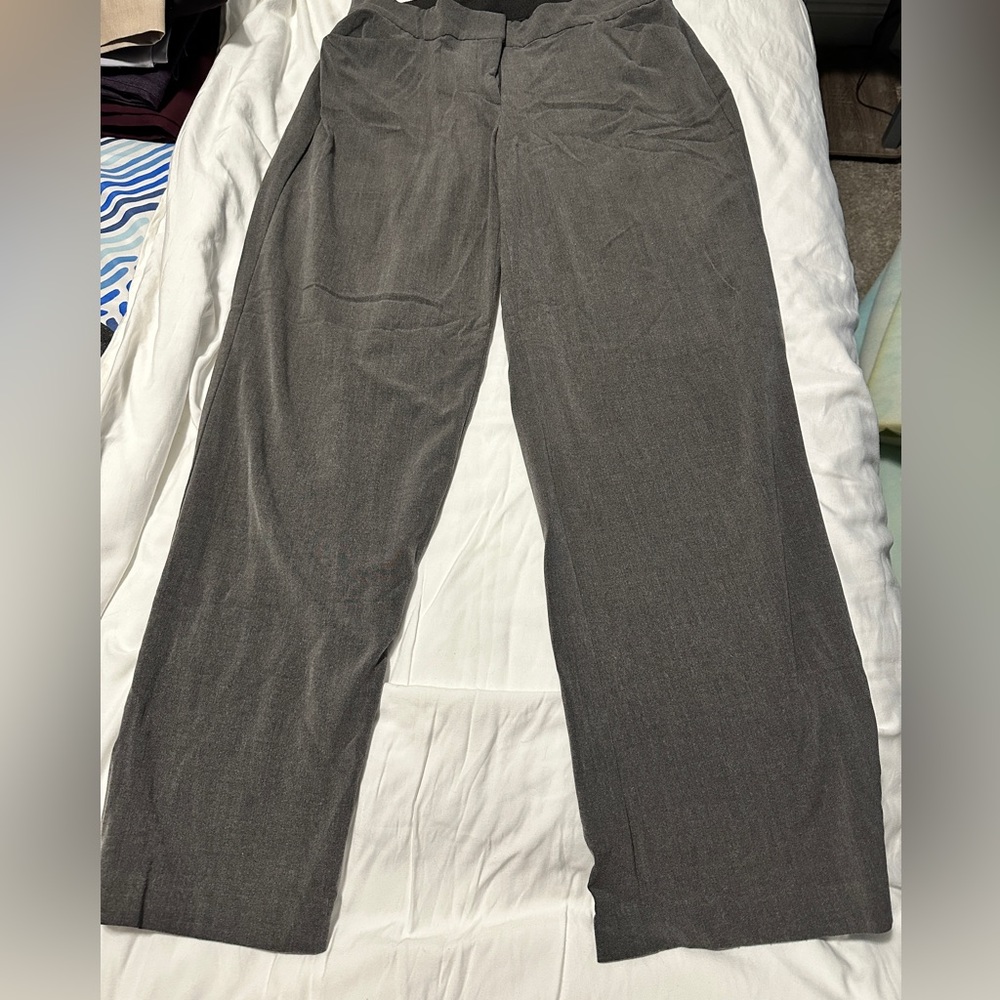 Size 12 Briggs gray pants
